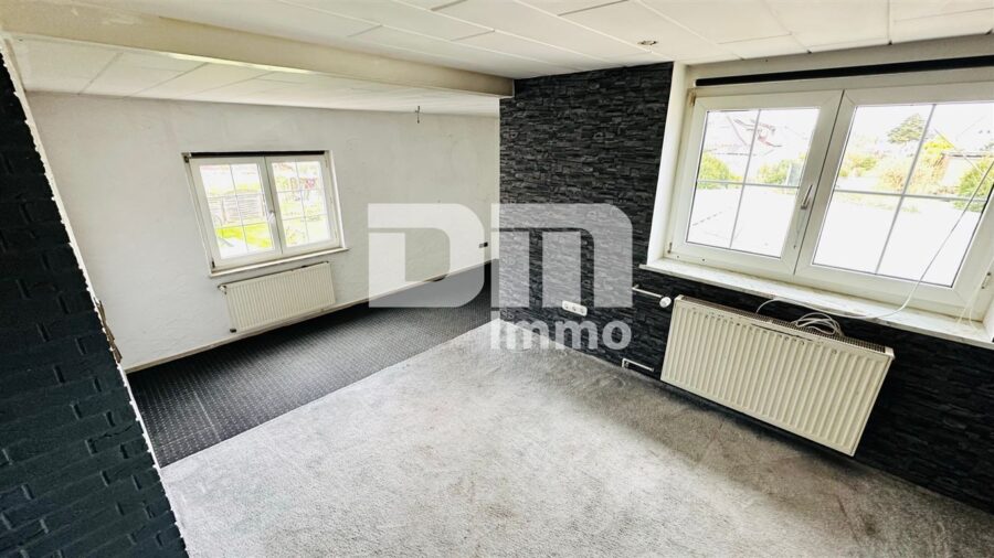 (R)eserviert!!!Schönes Wohn- Gewerbeensemble mit 2 Wohnungen, Laden, Dachterrasse - 1.OG - Esszimmer offen